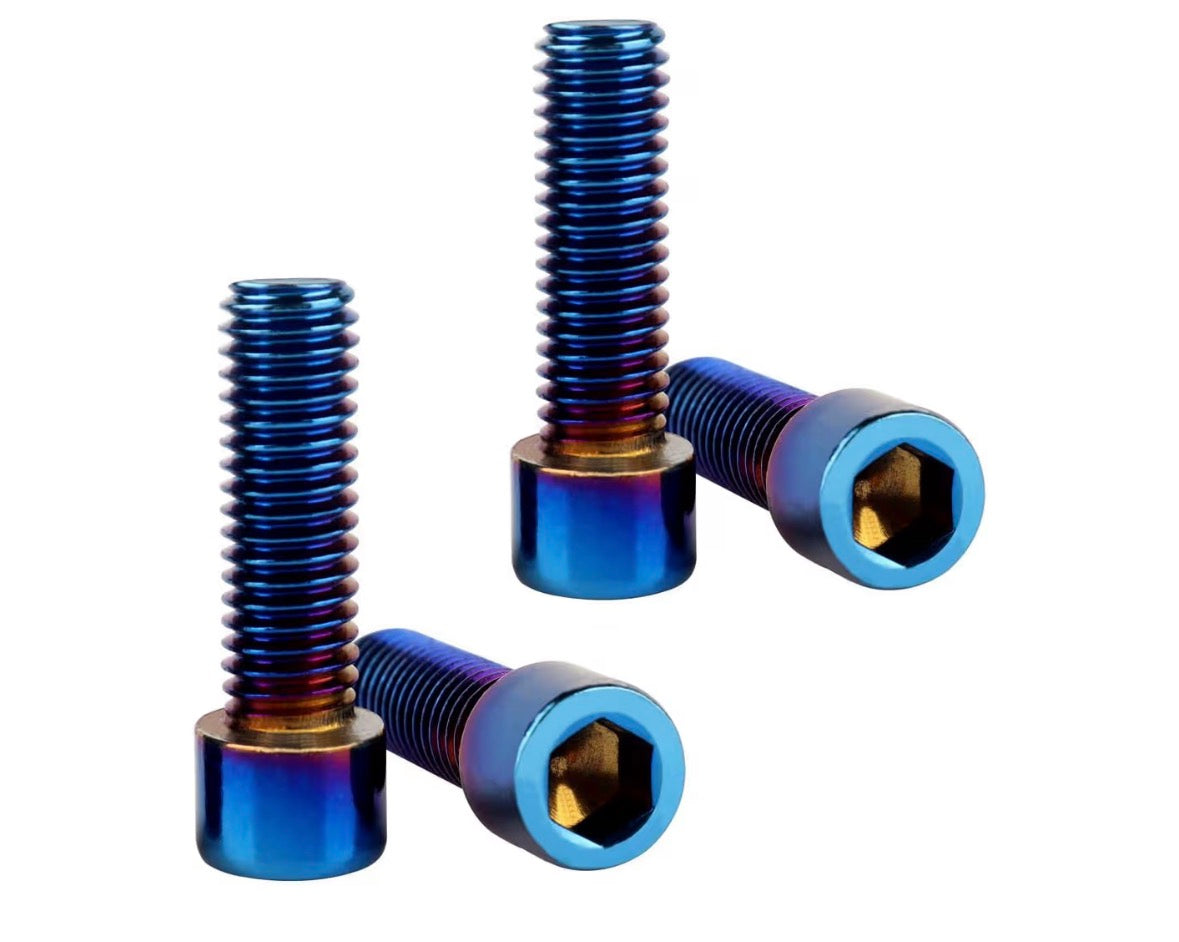 Yozma and tuttio fork triple clamp titanium bolts